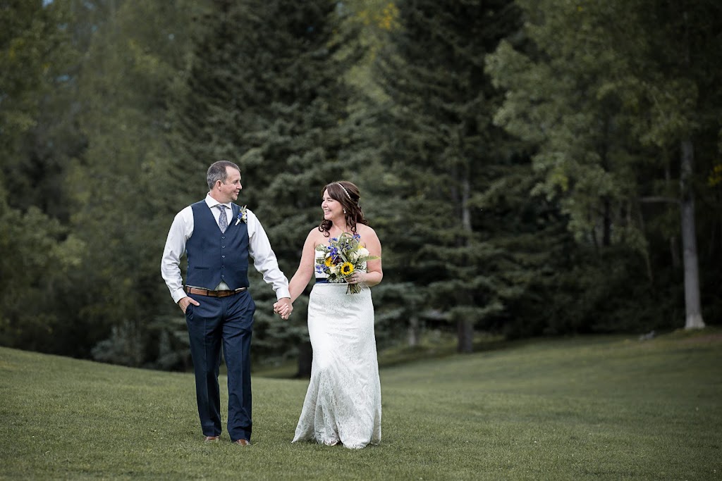 Colleen’s Photos Canmore | 216 Three Sisters Dr #23, Canmore, AB T1W 2M2, Canada | Phone: (403) 812-0594