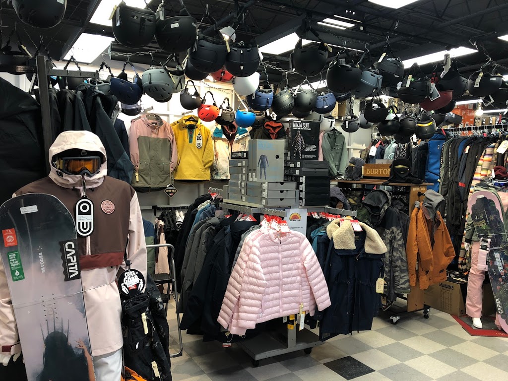 Sunshine & Ski Ltd + Track & Trail | 4403 Albert St, Regina, SK S4S 6B6, Canada | Phone: (306) 584-2255