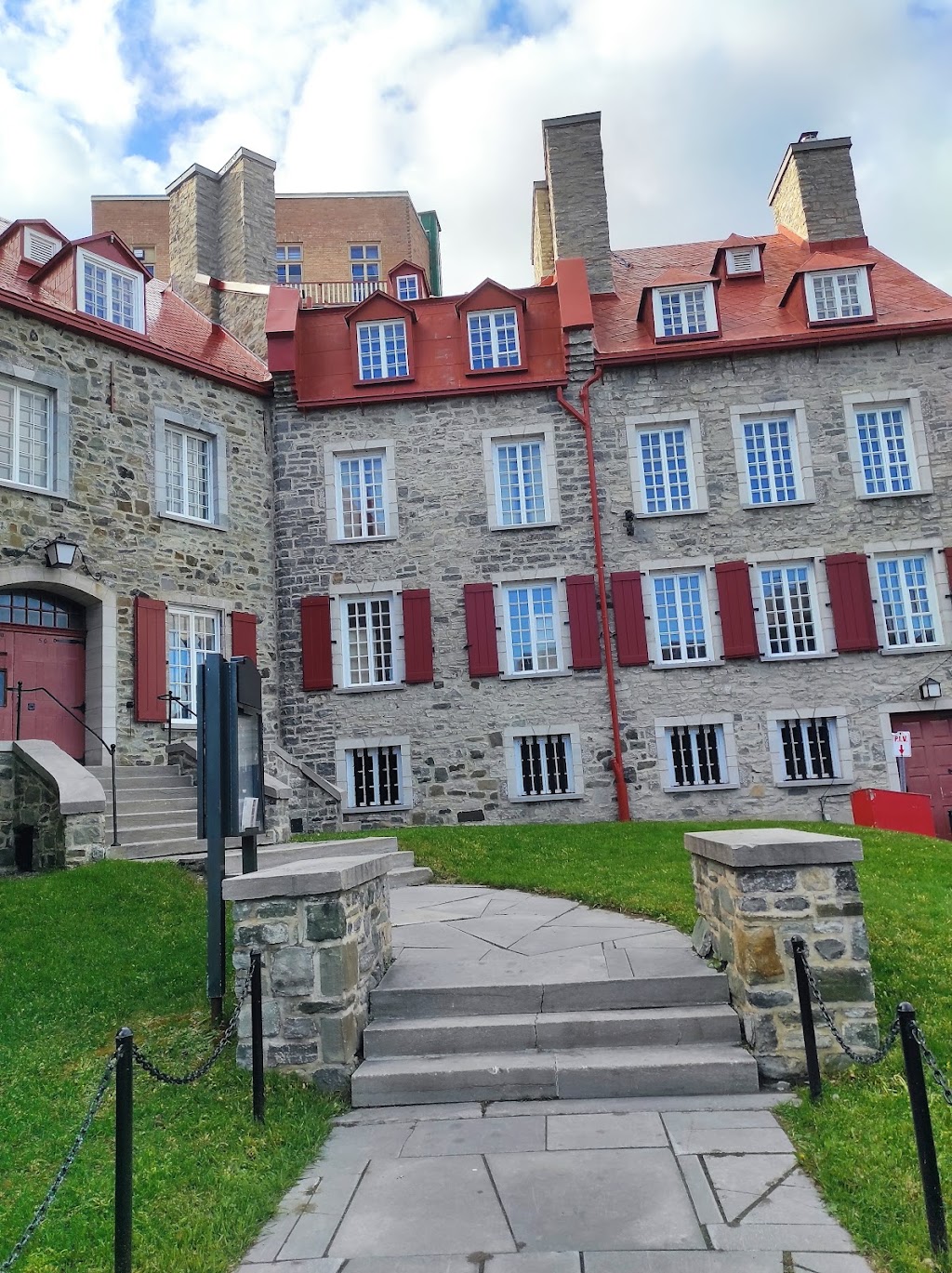 Centre de Valorisation du Patrimoine Vivant | 5 Rue du Cul-de-Sac, Québec, QC G1K 4H6, Canada | Phone: (418) 647-1598
