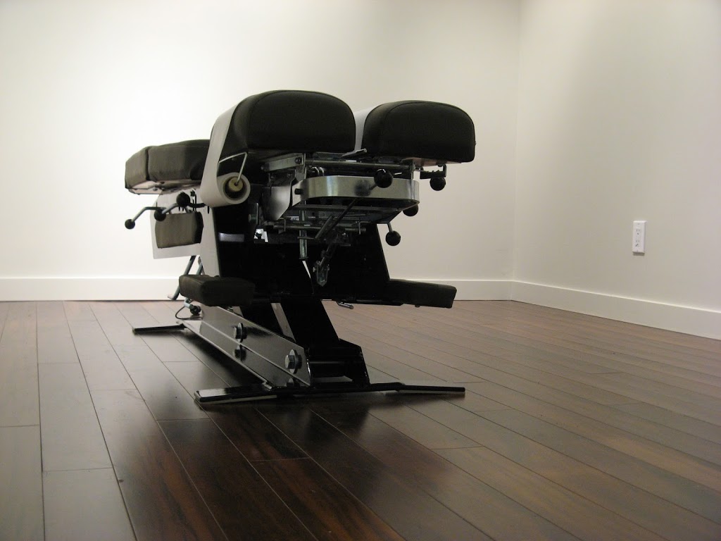 Jointworks Chiropractic | 3860 Main St, Vancouver, BC V5V 3N9, Canada | Phone: (604) 675-0388