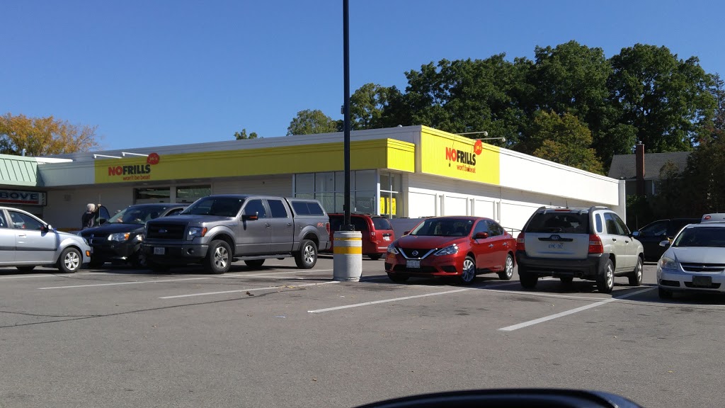 Ross & Lindsays No Frills | 1515 King St E, Cambridge, ON N3H 3R6, Canada | Phone: (866) 987-6453