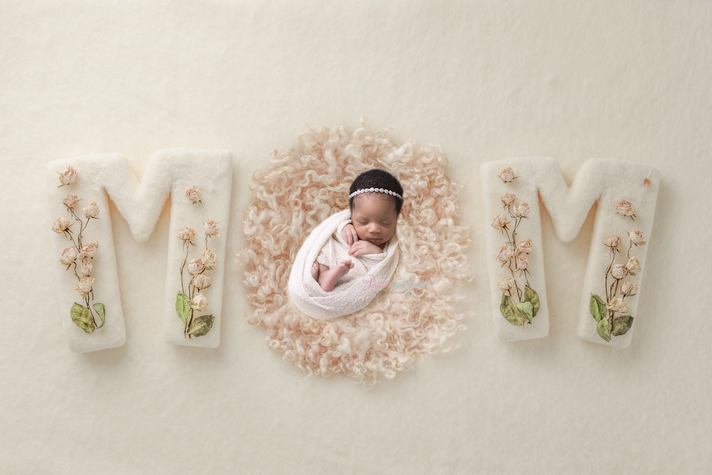 Precious Moments | Stowmarket St, Caledon, ON L7C 4C6, Canada | Phone: (647) 206-5617