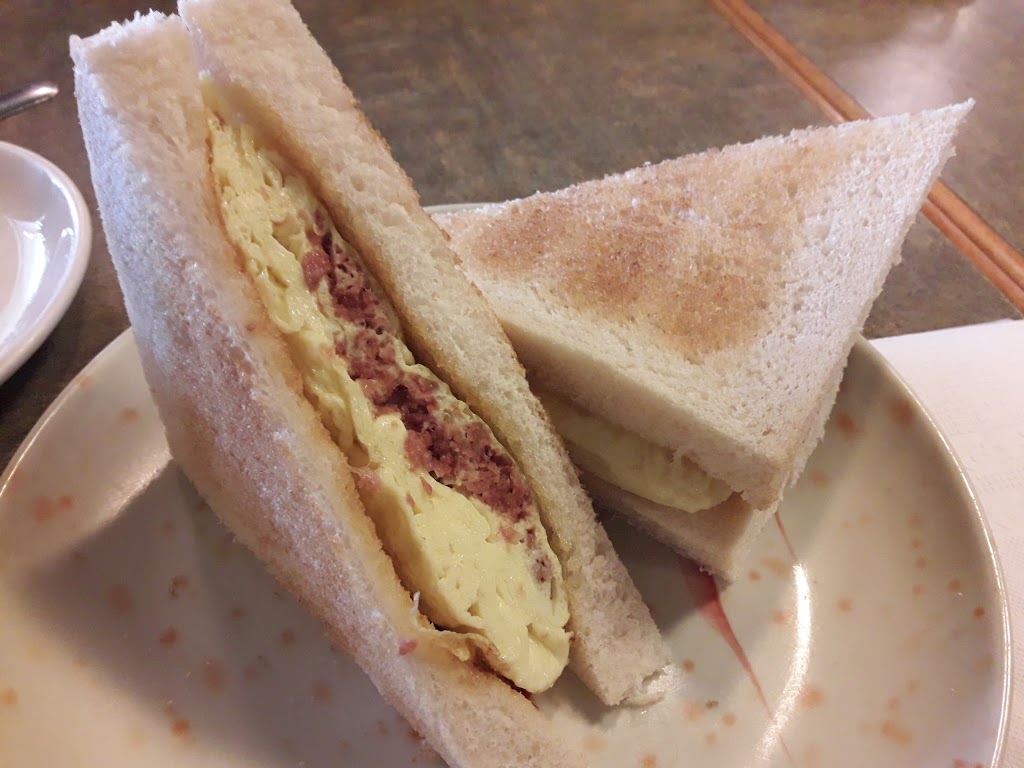 Cousin / Dickens Cafe | 8 Glen Watford Dr #8, Scarborough, ON M1S 2C1, Canada | Phone: (416) 321-3354