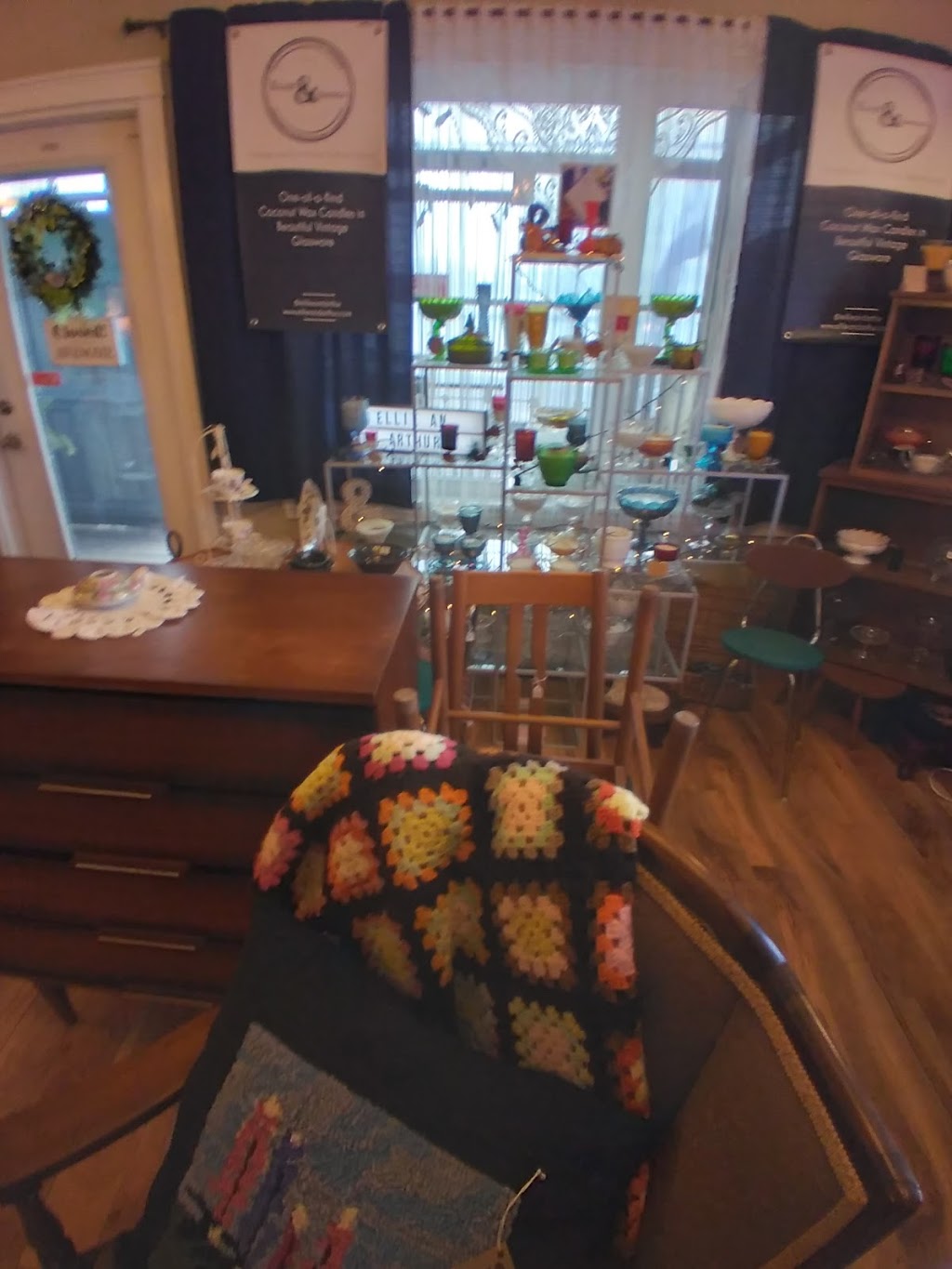 Rose Cottage Antiques and Gifts | 401 Water St, Summerside, PE C1N 1C8, Canada | Phone: (902) 724-3399