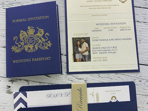Blueberry Invitations | 5288 Av du Parc, Montréal, QC H2V 4G7, Canada | Phone: (514) 341-7053