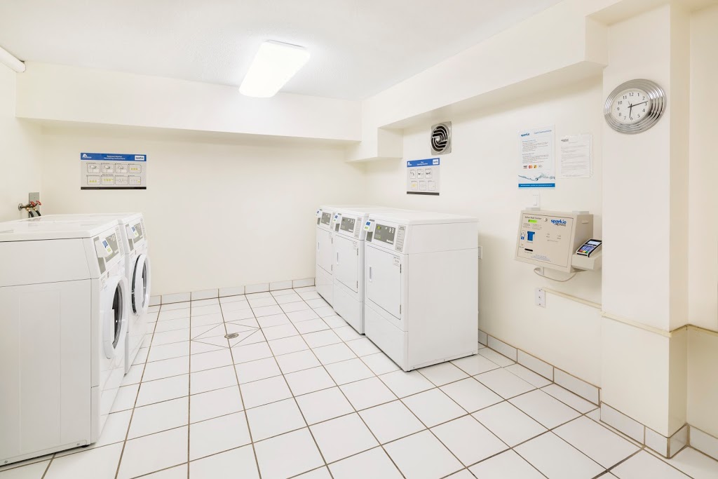 Lakeview Mews | 2528 66 Ave SW, Calgary, AB T3E 5K3, Canada | Phone: (403) 879-1595