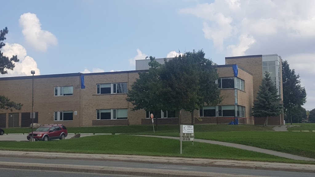 Thornlea Secondary School | 8075 Bayview Ave, Thornhill, ON L3T 4N4, Canada | Phone: (905) 889-9696