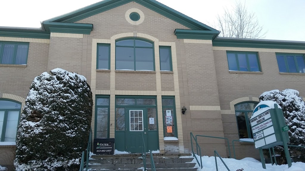 Granda John Dr | 1128 Johnston Clapp Ln, Manotick, ON K4M, Canada | Phone: (613) 692-3581