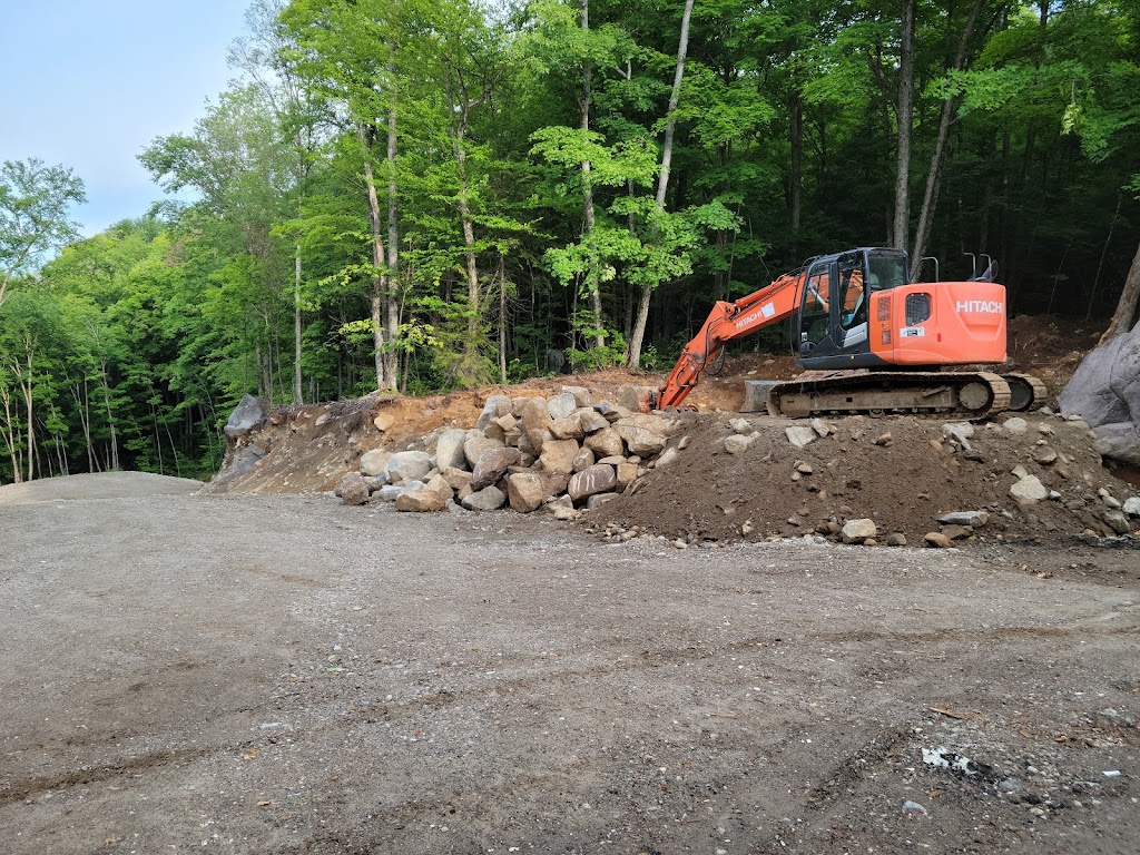 LP Marsolais Excavation Inc | 1249 Chem. du Tour du Lac, Saint-Adolphe-dHoward, QC J0T 2B0, Canada | Phone: (819) 321-9255