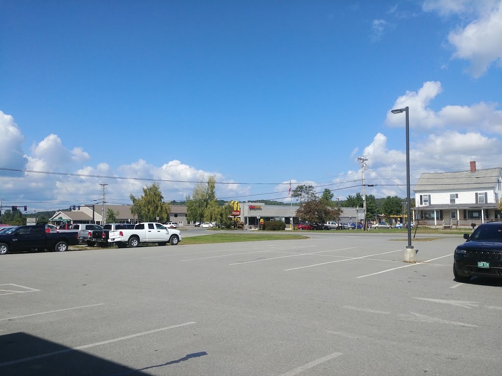 Dollar General | 4503 US-5, Newport, VT 05855, USA | Phone: (802) 487-0363