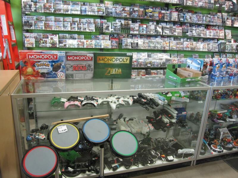 Hi-Tech Gametraders | 300 Confederation Dr #20, Saskatoon, SK S7L 1J2, Canada | Phone: (306) 933-4484