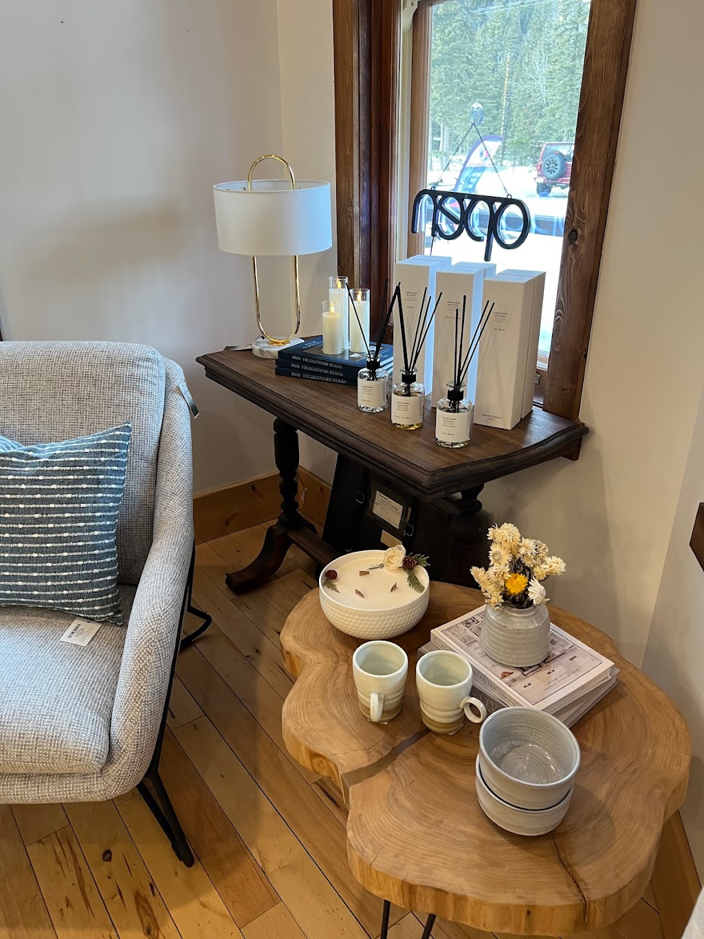 Misty Creek Home Store | 27 Balsam Ave #1, Bragg Creek, AB T0L 0K0, Canada | Phone: (403) 949-0033