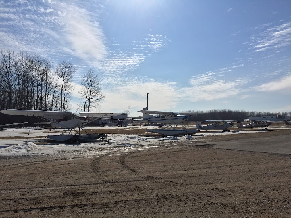 Lac Du Bonnet Airport | Lac du Bonnet, MB R0E 1A0, Canada | Phone: (204) 997-9435