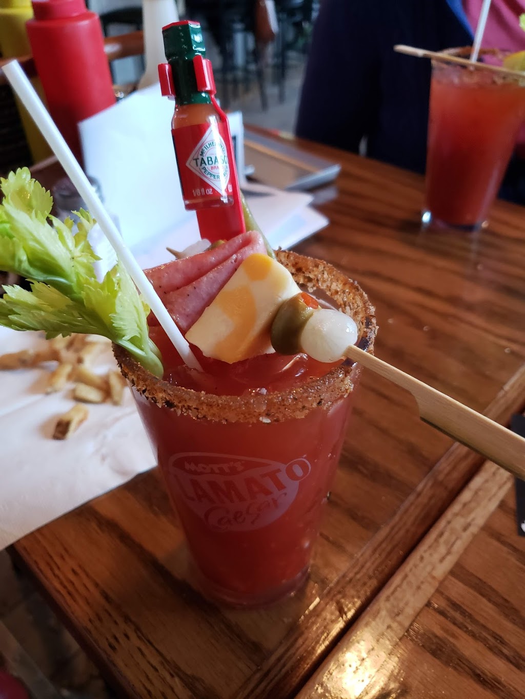 Jack Cooks Wee Sports Pub | 436 Dundas St W, Belleville, ON K8P 1B5, Canada | Phone: (613) 779-7556
