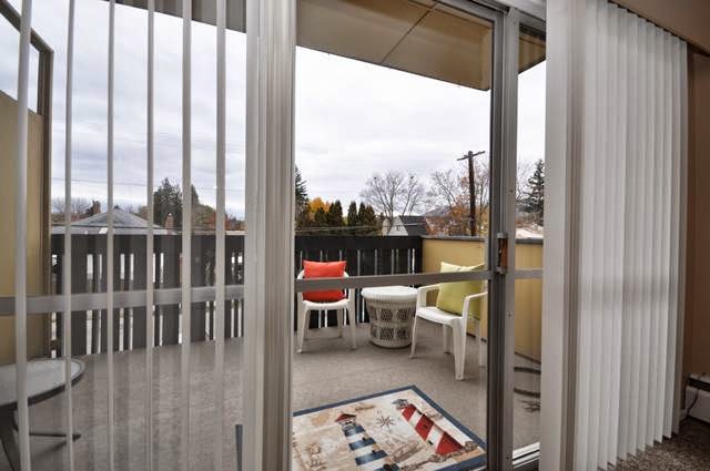 Fraser Manor Apartments | 1922 Pandosy St, Kelowna, BC V1Y 1R5, Canada | Phone: (250) 862-8850