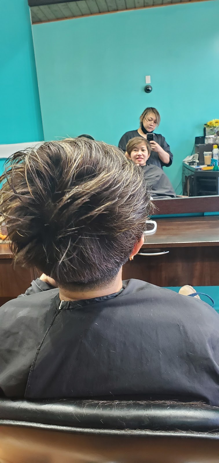 Lester Navarro Hair Salon | 280 St Annes Rd #2, Winnipeg, MB R2M 3A7, Canada | Phone: (204) 963-2965
