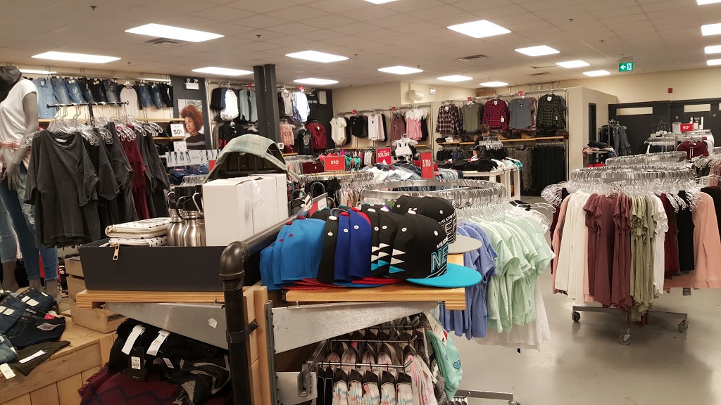 Bluenotes | 3311 Simcoe 89 Unit #h05, Cookstown, ON L0L 1L0, Canada | Phone: (705) 458-1349