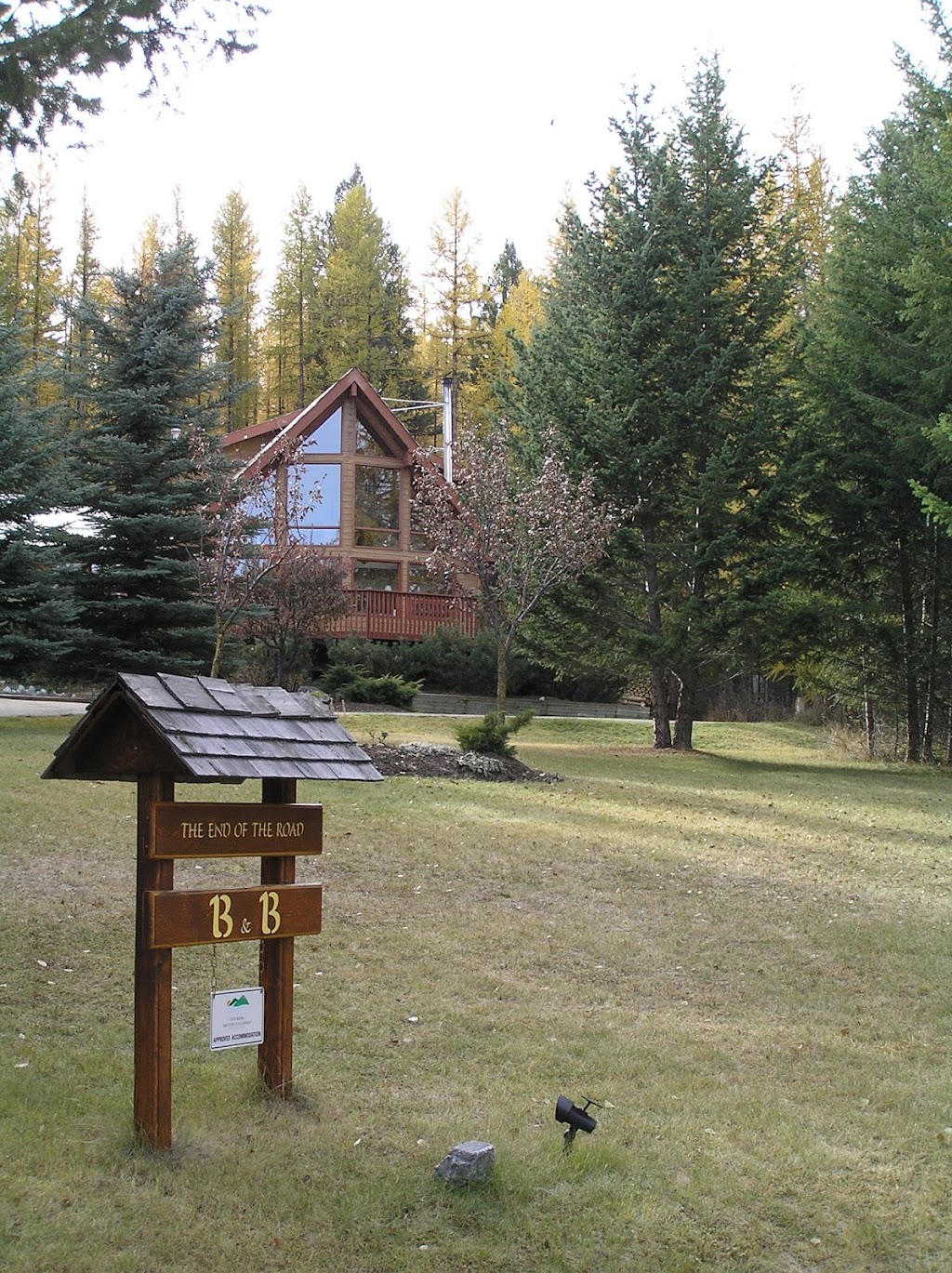 End of the Road Bed and Breakfast | 4445 53 St S, Cranbrook, BC V1C 7A3, Canada | Phone: (250) 489-2177