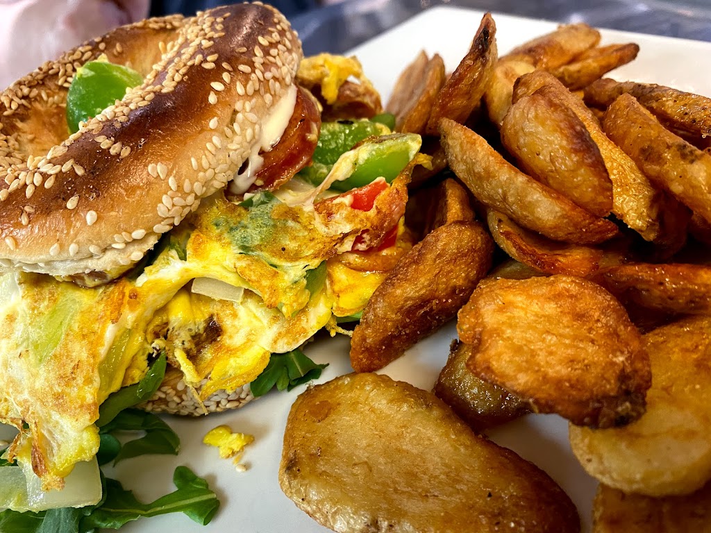 LOeufrier DDO | 4313 Boul. Saint-Jean, Dollard-des-Ormeaux, QC H9H 2A4, Canada | Phone: (514) 675-3833