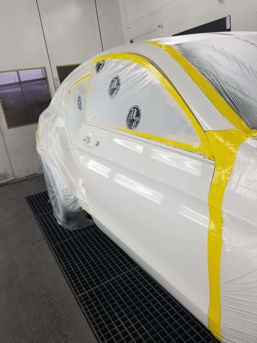 FIX AUTO MISSISSAUGA CENTRAL | 839 Central Pkwy W, Mississauga, ON L5C 2V9, Canada | Phone: (905) 276-5010