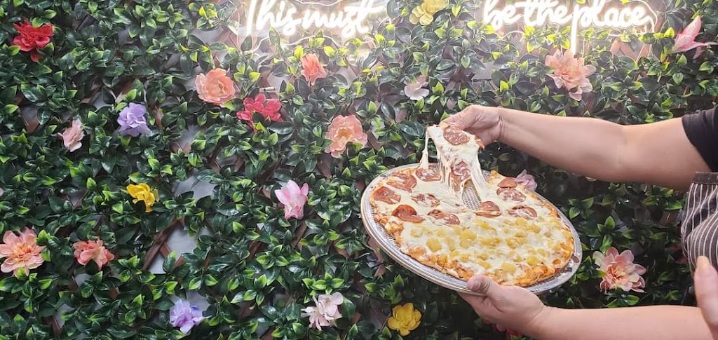 Tropical Pizza Bar. | 100 Wellington Rd, London, ON N6C 4M8, Canada | Phone: (519) 701-2499