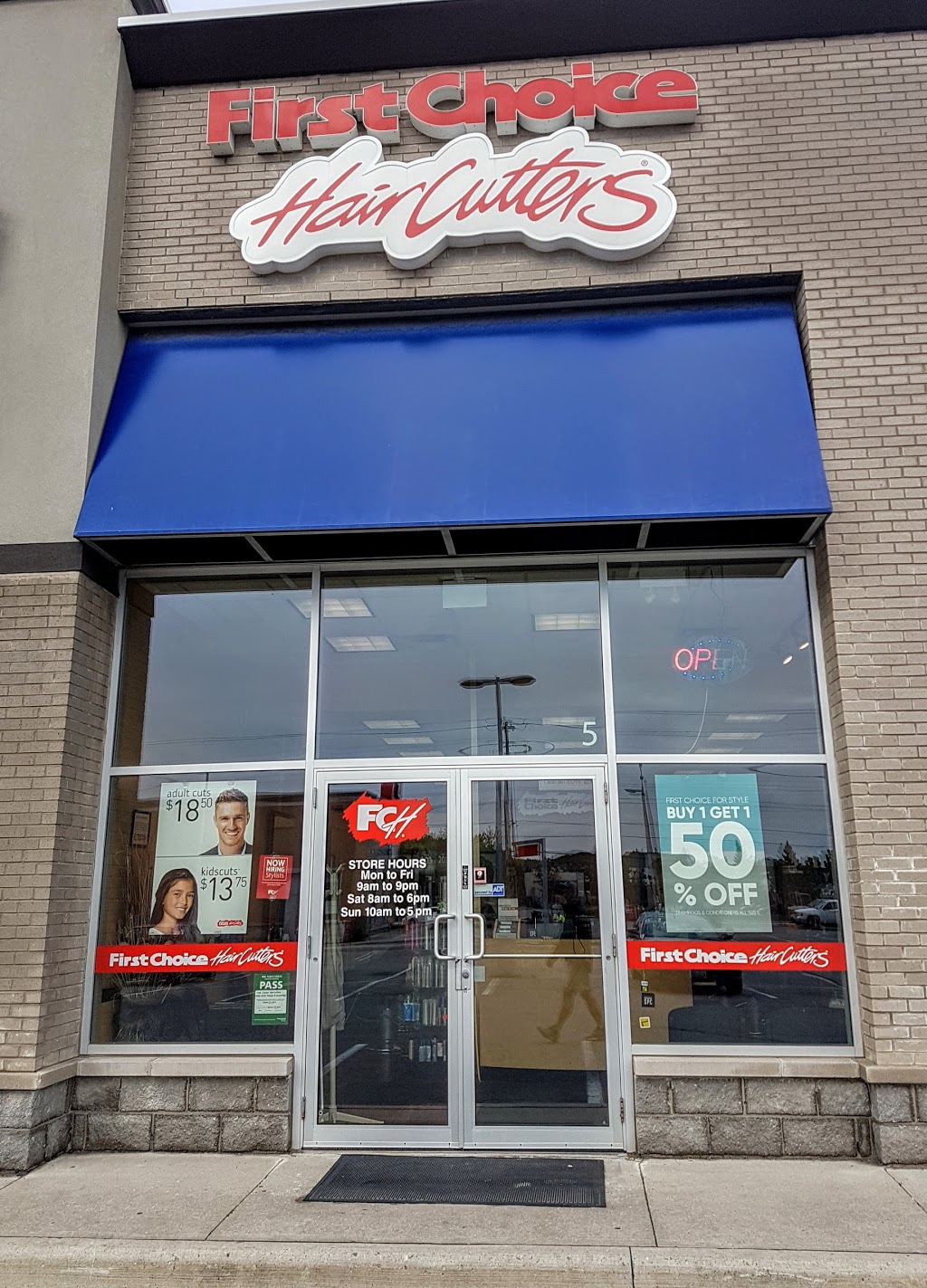 First Choice Haircutters | 3030 Thomas St a405, Mississauga, ON L5M 0R4, Canada | Phone: (905) 814-1614