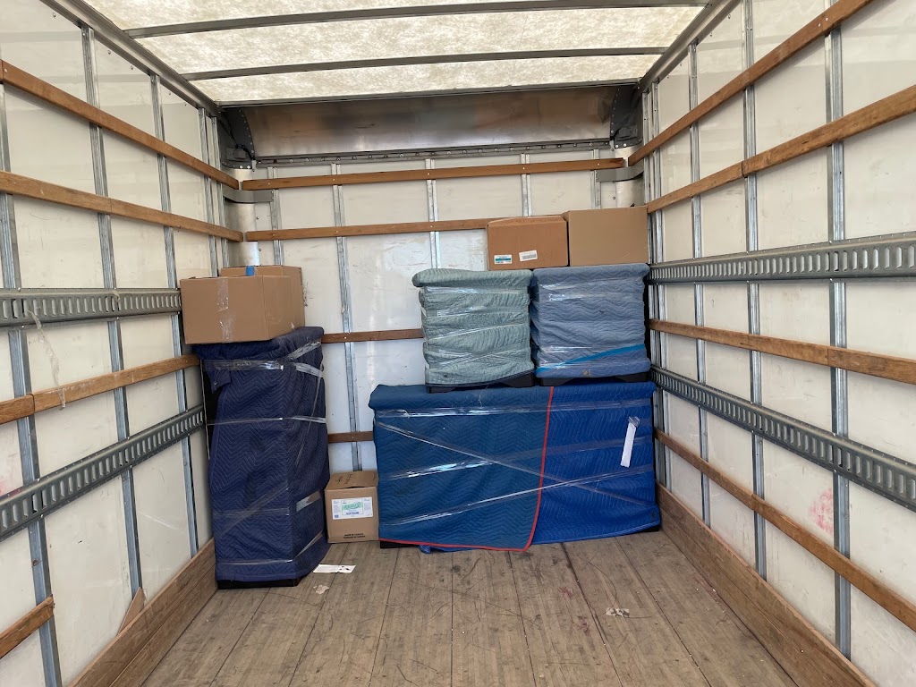 BTB MOVING LTD | 30 Masters Ave SE, Calgary, AB T3M 2B1, Canada | Phone: (587) 897-0028