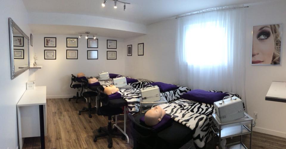 Second Regard | 1450 Boulevard Curé-Labelle, Blainville, QC J7C 2P2, Canada | Phone: (450) 951-7229