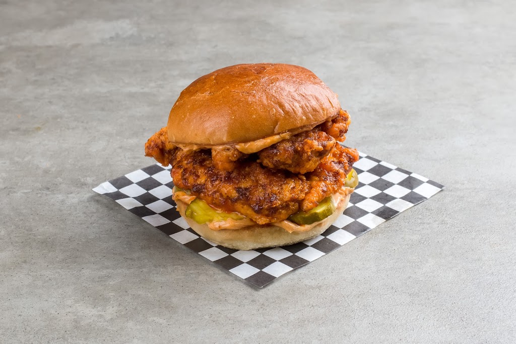 Frankies Nashville Hot Chicken | 130 Bell Blvd, Belleville, ON K8P 3C9, Canada | Phone: (613) 962-8677