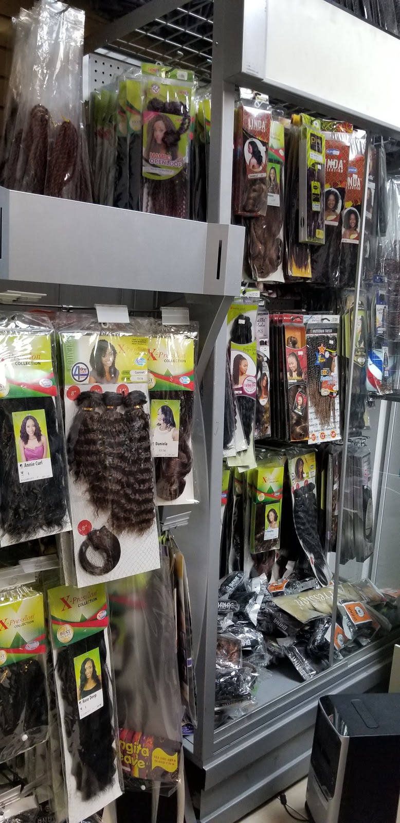 Johnnie Barber Shop | 8403 118 Ave NW, Edmonton, AB T5B 0S6, Canada | Phone: (587) 523-2485