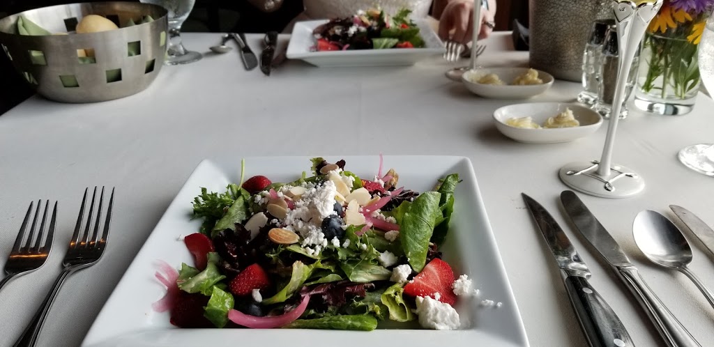 The Clubhouse Grille | 830 Jay Peak Rd, Jay, VT 05859, USA | Phone: (802) 988-2770