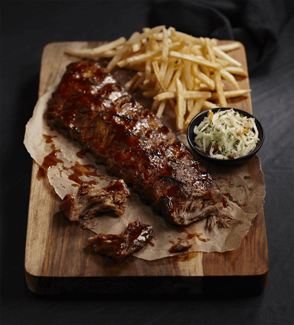 Barbies Resto Bar Grill | 1343 Boulevard Michèle-Bohec, Blainville, QC J7C 0M4, Canada | Phone: (450) 433-8838