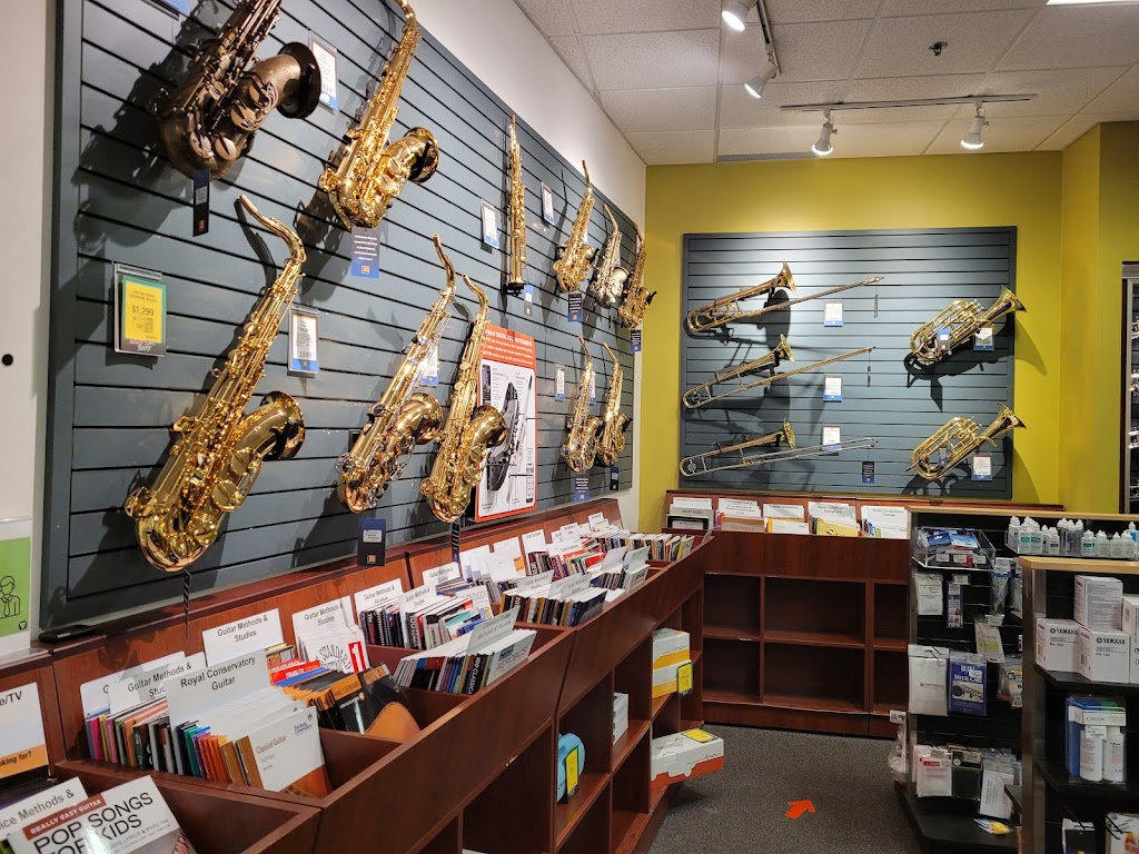 Long & McQuade Musical Instruments | 9833 Markham Rd, Markham, ON L6E 0E5, Canada | Phone: (905) 209-1177