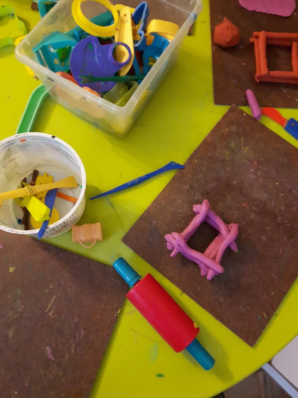 Morning Side Daycare | 9 Morningside Ave, Toronto, ON M6S 1C1, Canada | Phone: (416) 830-1213