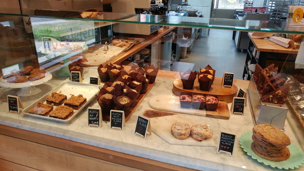 Peccadille - Pâtisserie Chocolaterie Café | 629 Rue Adoncour, Longueuil, QC J4G 2V1, Canada | Phone: (450) 646-5604