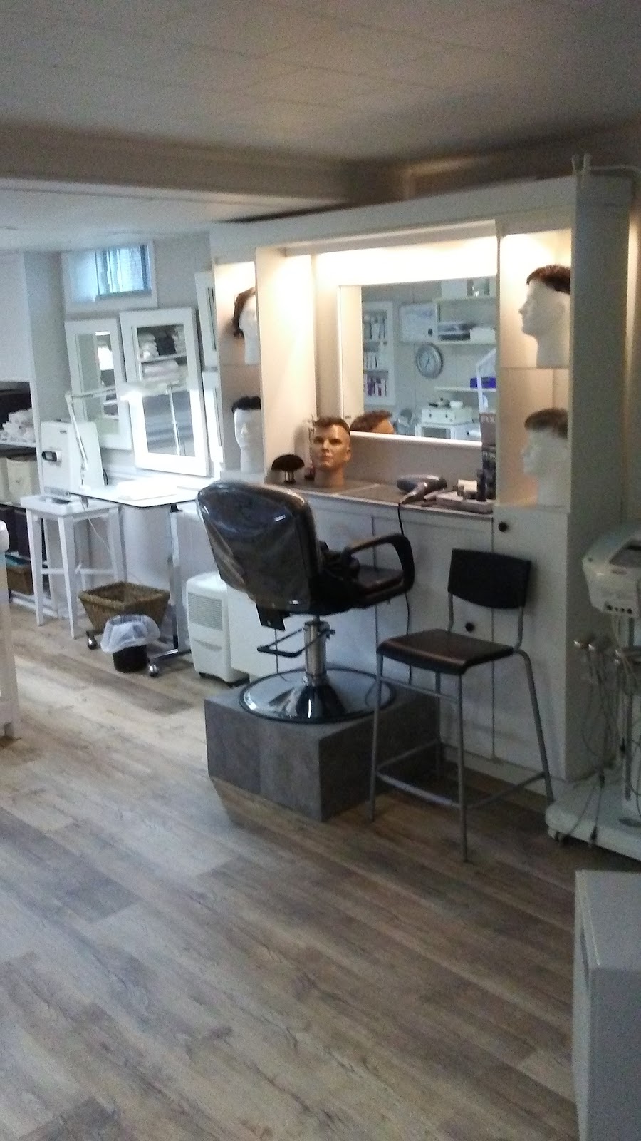 Esthétique de Marc | 412 Rue Bédard, Lachute, QC J8H 1J5, Canada | Phone: (438) 496-3782