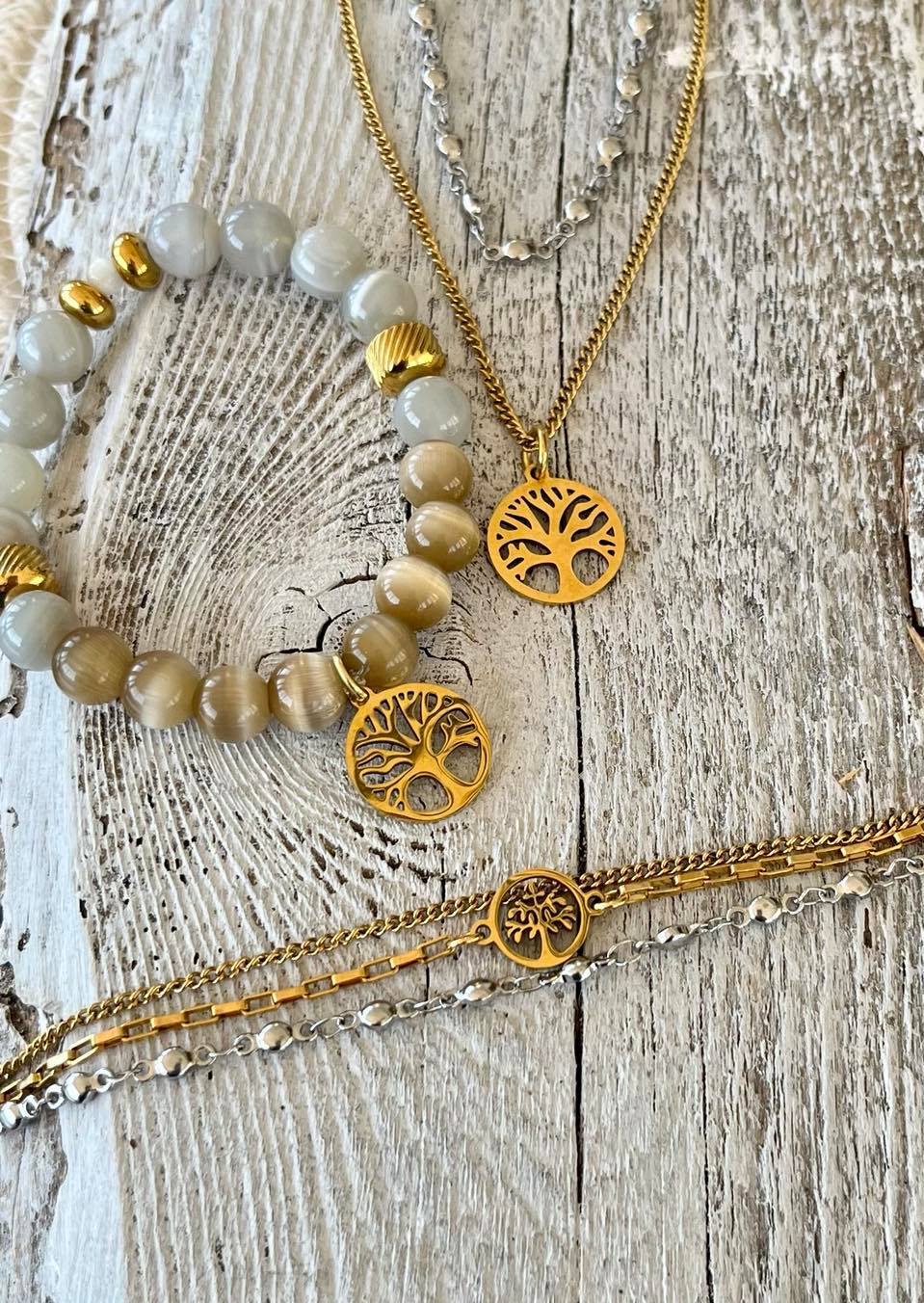JayLi Moon Bijoux | 1763 Carr René, Saint-Césaire, QC J0L 1T0, Canada | Phone: (579) 488-7540