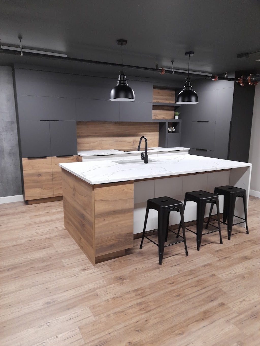 Cuisines A S (Les) | 775 Bd Industriel, Blainville, QC J7C 3V3, Canada | Phone: (514) 434-5455