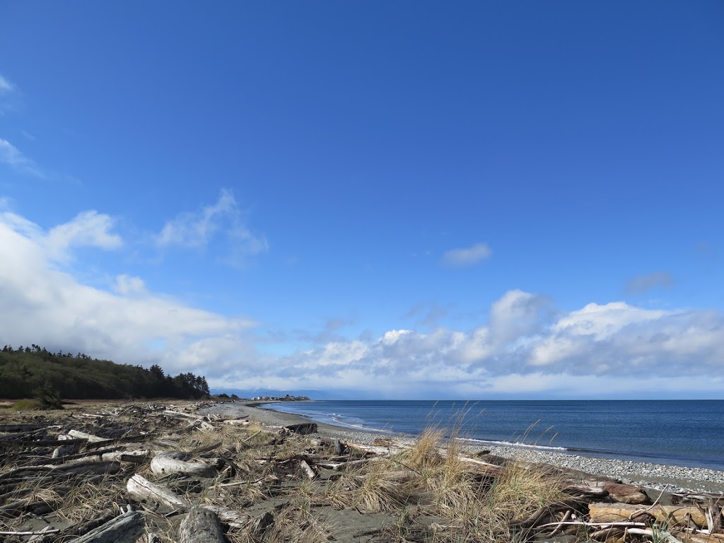 Beach Access Parking | 2699 W Beach Rd, Oak Harbor, WA 98277, USA