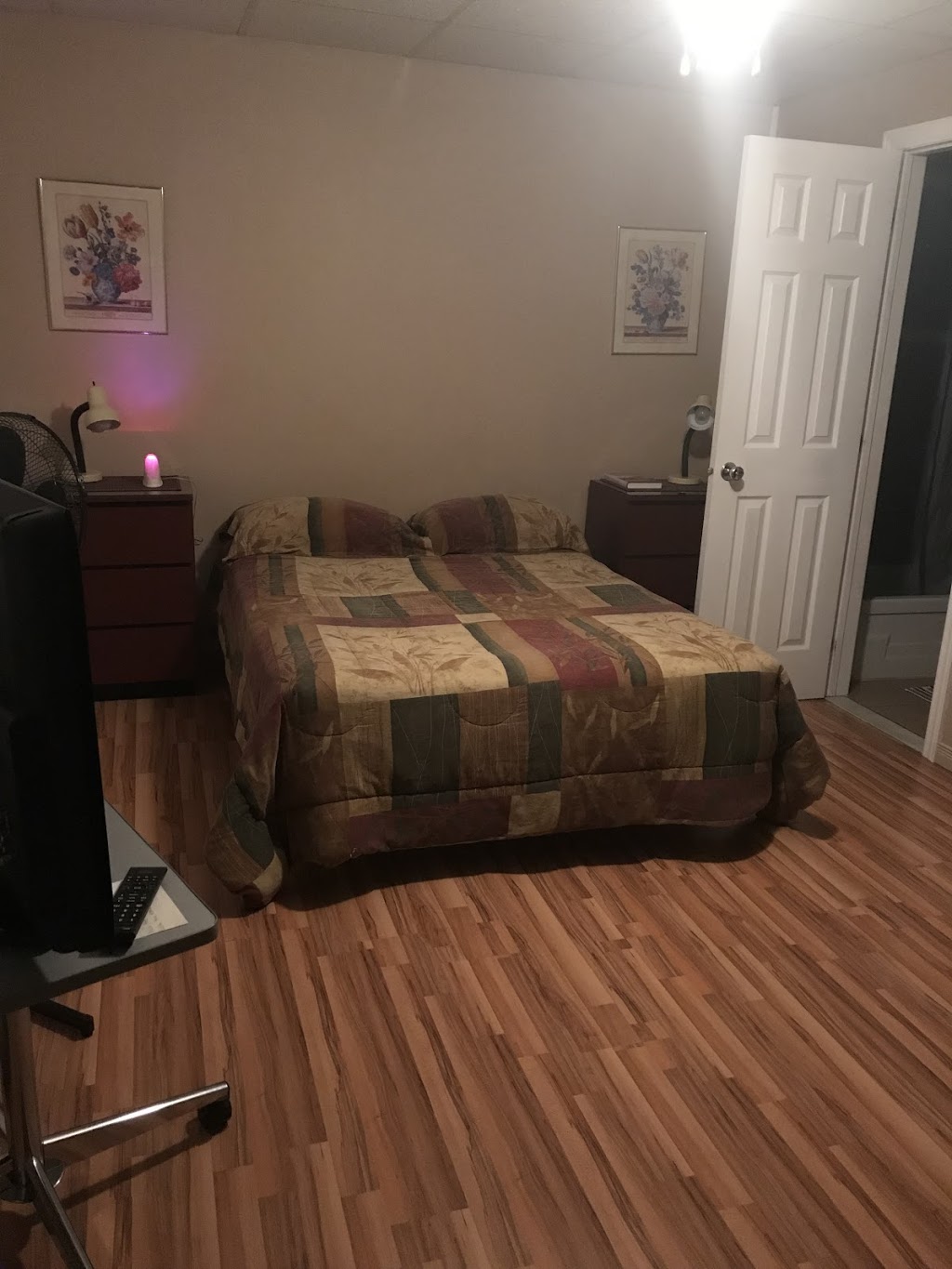 Motel B.R. | 801 Grande Côte, Berthierville, QC J0K 1A0, Canada | Phone: (450) 836-3277