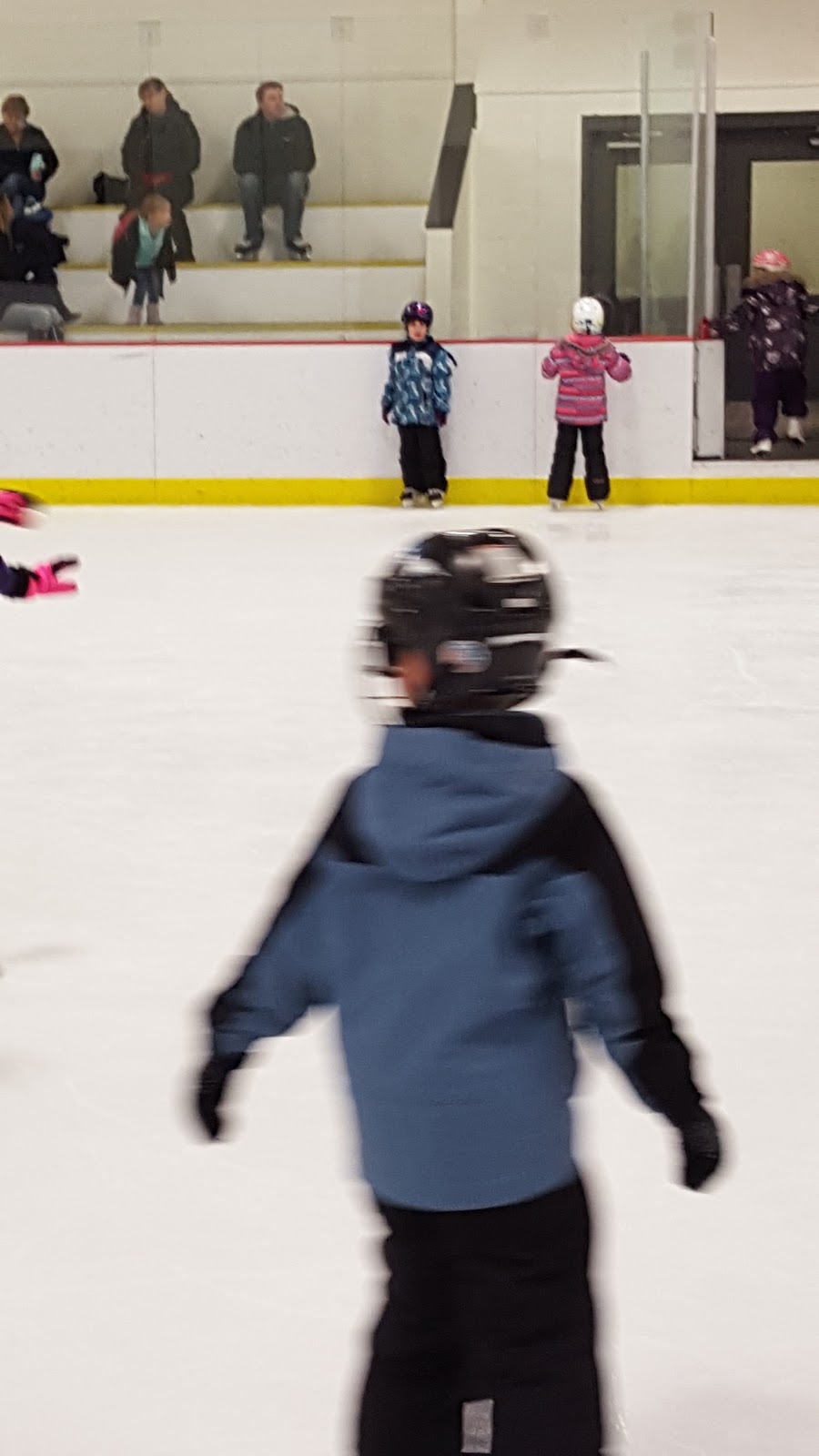 Winfield Arena | 9830 Bottom Wood Lake Rd, Lake Country, BC V4V 1T1, Canada | Phone: (250) 766-3030