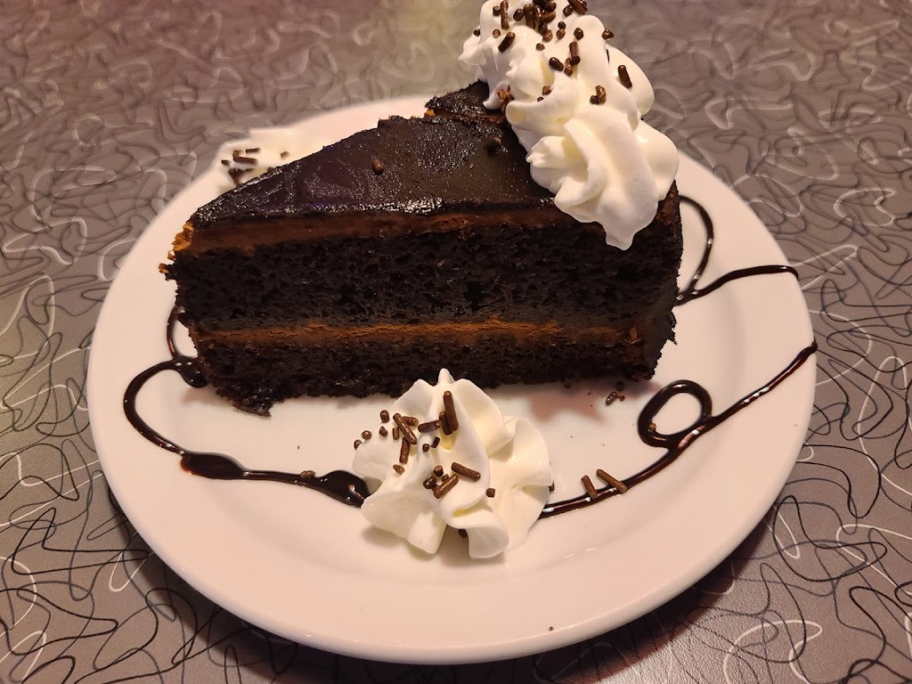 Slim Jims Diner | 987 Trans-Canada Hwy, Cache Creek, BC V0K 1H0, Canada | Phone: (250) 457-7688