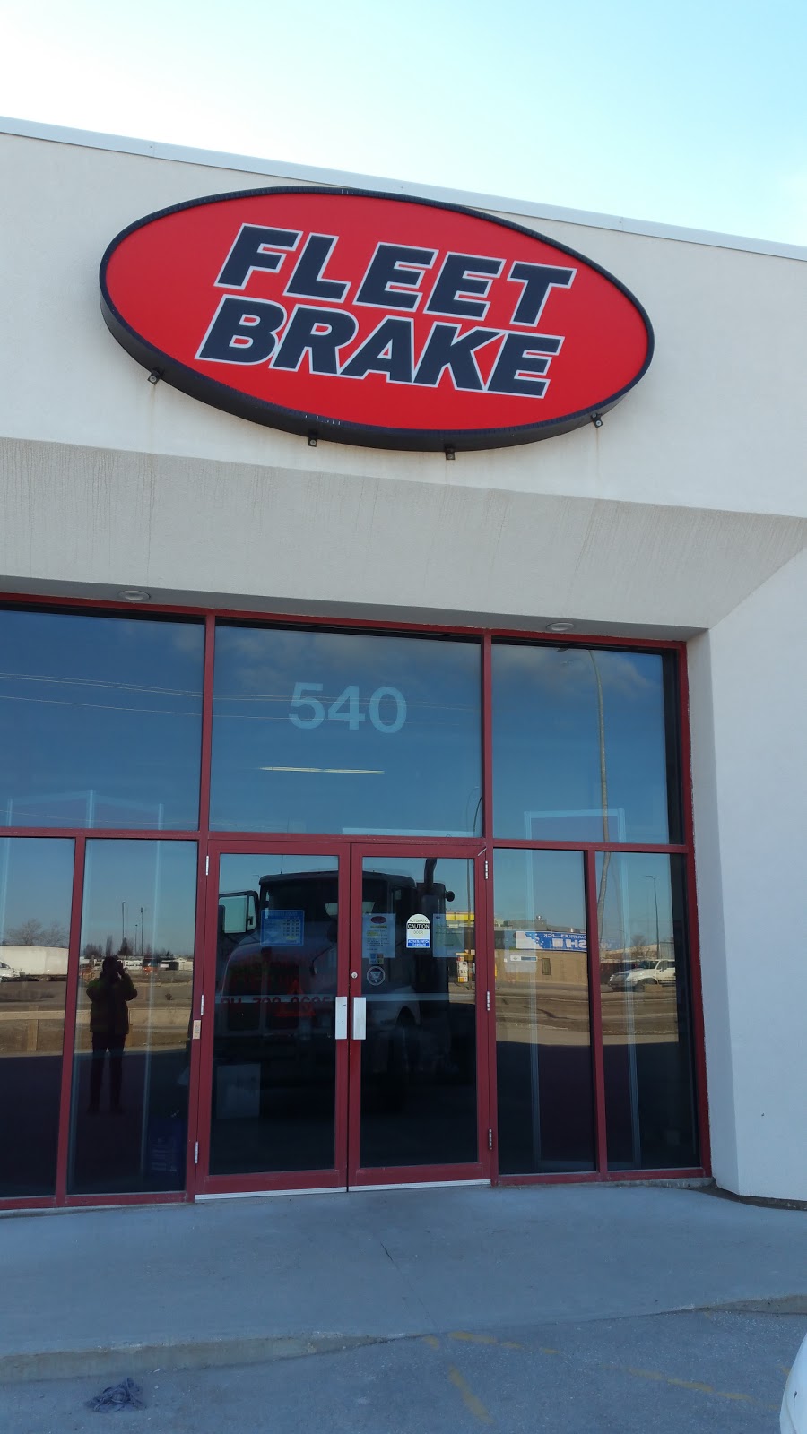 FLEET BRAKE | 540 Oak Point Hwy, Winnipeg, MB R3C 2E6, Canada | Phone: (204) 632-5184