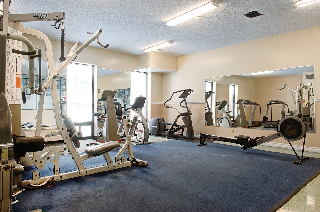 Urbandale Corporation - Lord Halifax Place | 2220 Halifax Dr, Ottawa, ON K1G 2W7, Canada | Phone: (613) 733-4077