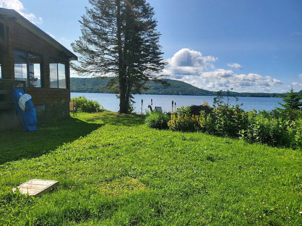 74 Ch. du Faucon, Val-des-Lacs, Les Laurentides, QC J0T 2P0 | 74 Ch. du Faucon, Les Laurentides, QC J0T 2P0, Canada | Phone: (416) 827-3822