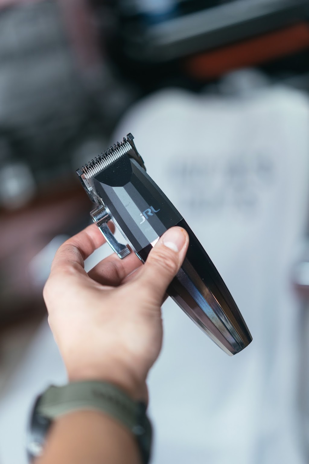 Kuya’s Cuts | 44 Rowley St., Brantford, ON N3S 0J6, Canada | Phone: (519) 802-9468
