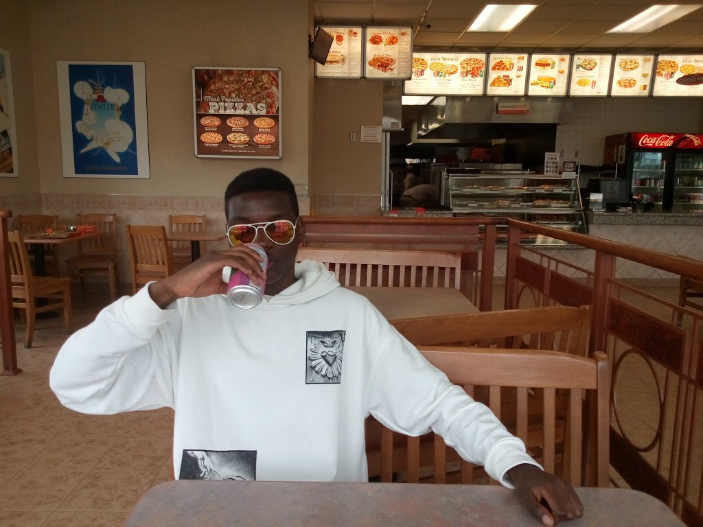 Pizza Pizza | 1338 Richmond Rd, Ottawa, ON K2B 8L4, Canada | Phone: (613) 737-1111