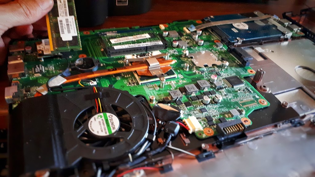 Informatique creatio4 Sherbrooke | 875 Rue Veilleux #303, Sherbrooke, QC J1H 1S4, Canada | Phone: (819) 943-2144