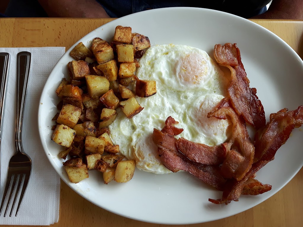 Sunset Grill | Stonebridge Town Centre - By Walmart, 25 Stonebridge Boulevard, Wasaga Beach, ON L9Z 0C1, Canada | Phone: (705) 429-8787