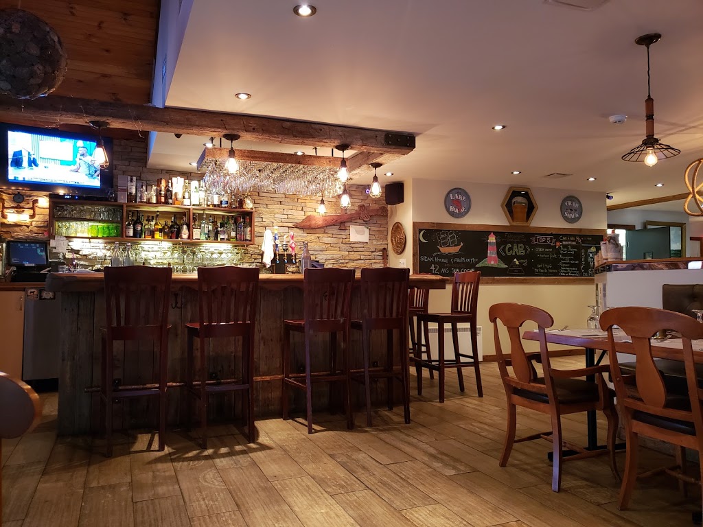 Restaurant Le Capitaine Provost | 2000 Chemin du Motel-sur-le-Lac, Frontenac, QC G6B 2S1, Canada | Phone: (819) 583-0293